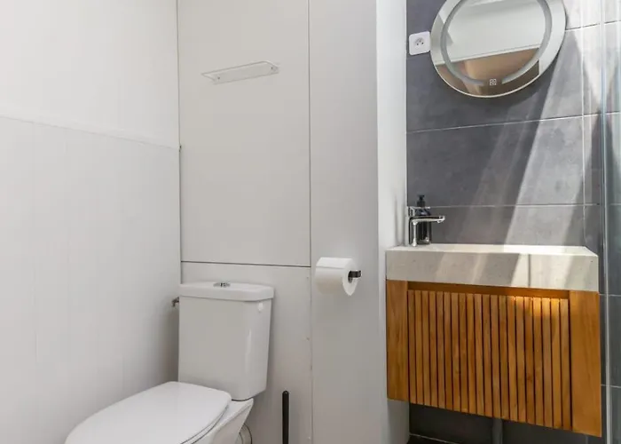 Apartment Cozy Near Rer B
